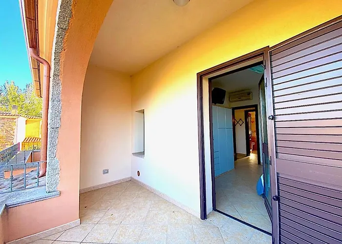 Almusura سان تيودورو